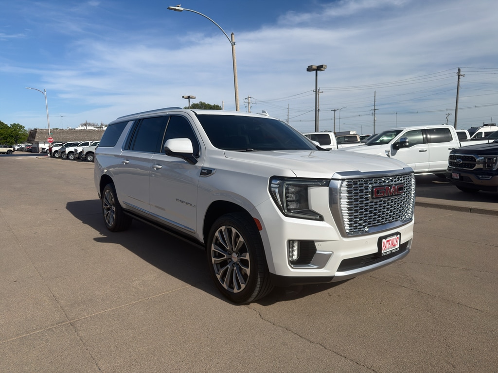 Used 2021 GMC Yukon XL Denali SUV