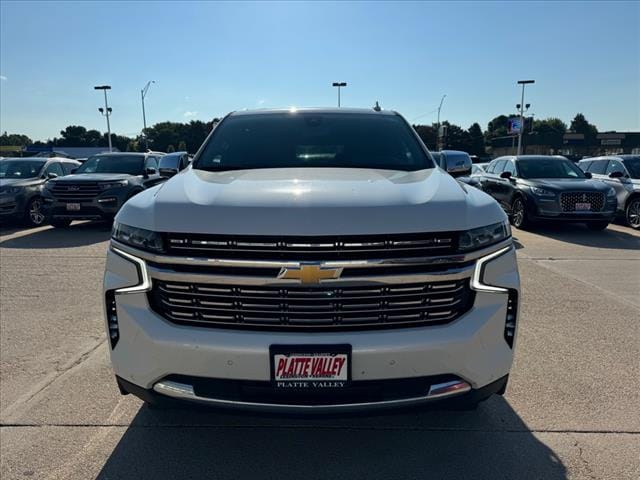 Used 2021 Chevrolet Suburban Premier with VIN 1GNSKFKD7MR153814 for sale in Lexington, NE