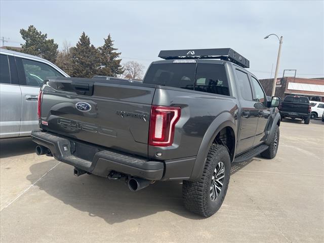 2019 Ford F-150 Raptor photo 2