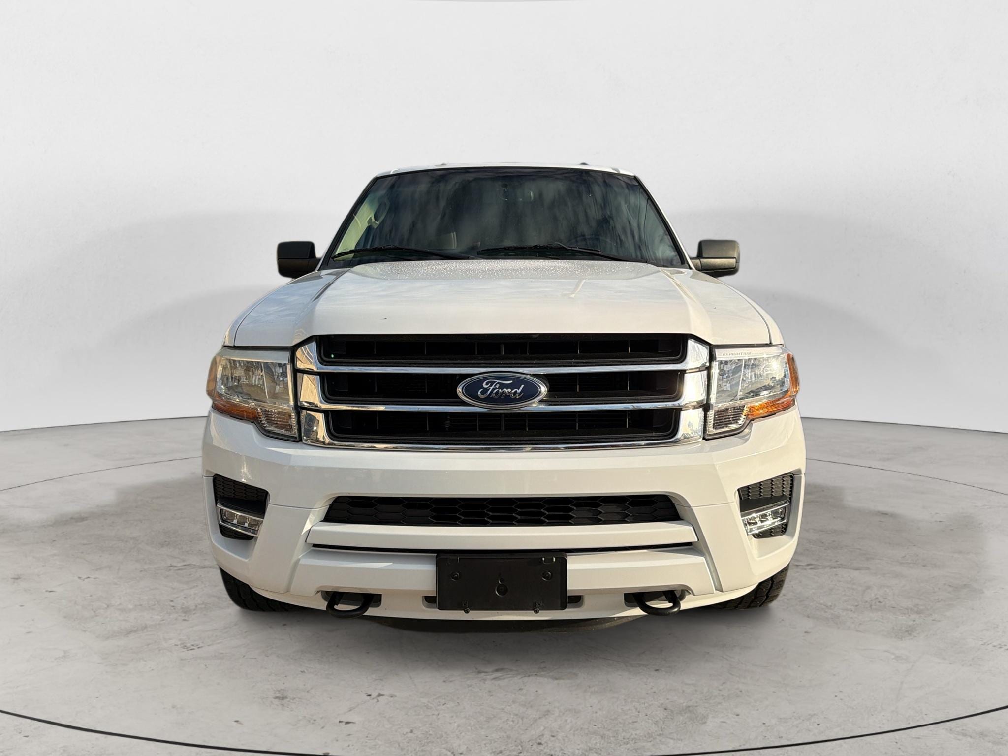 Used 2016 Ford Expedition XLT with VIN 1FMJK1JT8GEF50519 for sale in Lexington, NE