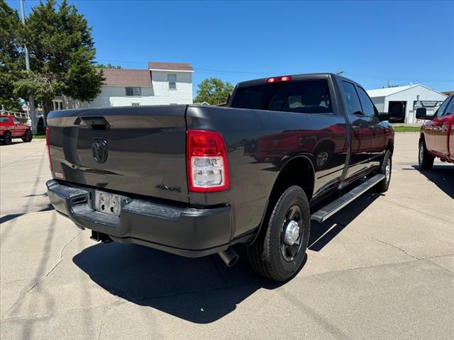 2024 Ram 3500 Tradesman photo 4