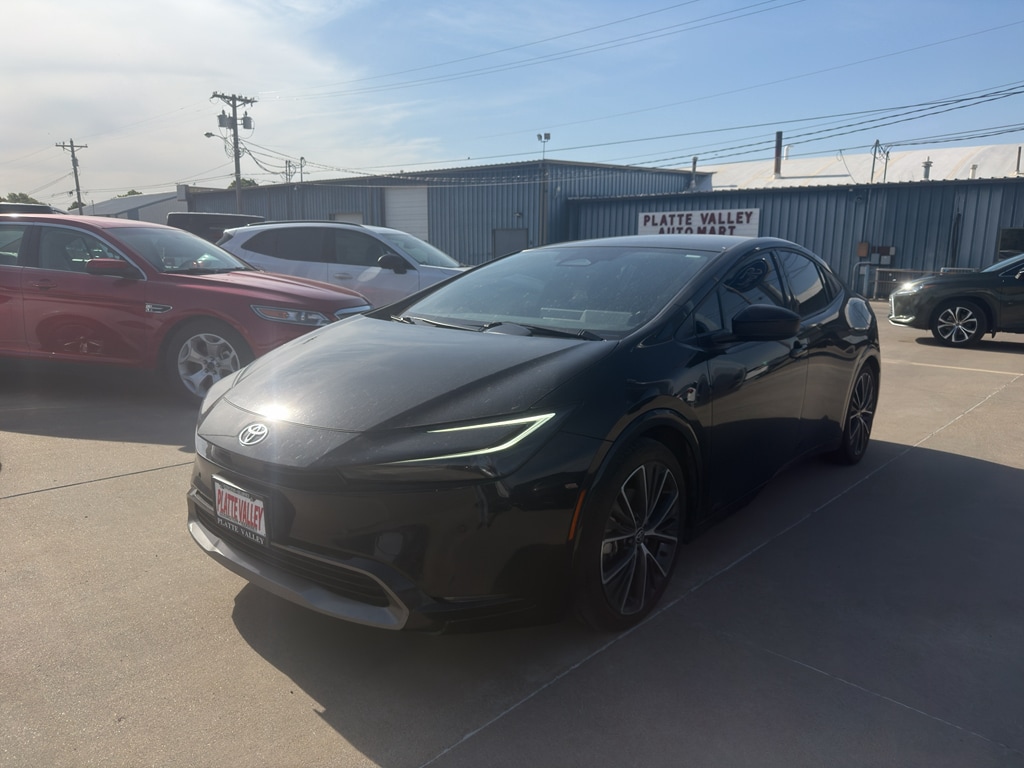 2024 Toyota Prius XLE AWD's photo