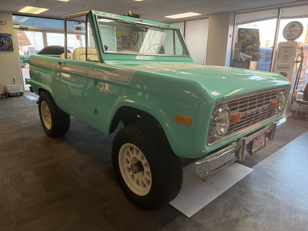 Used 1977 Ford Bronco Sport 302 Engine C4 Wagon