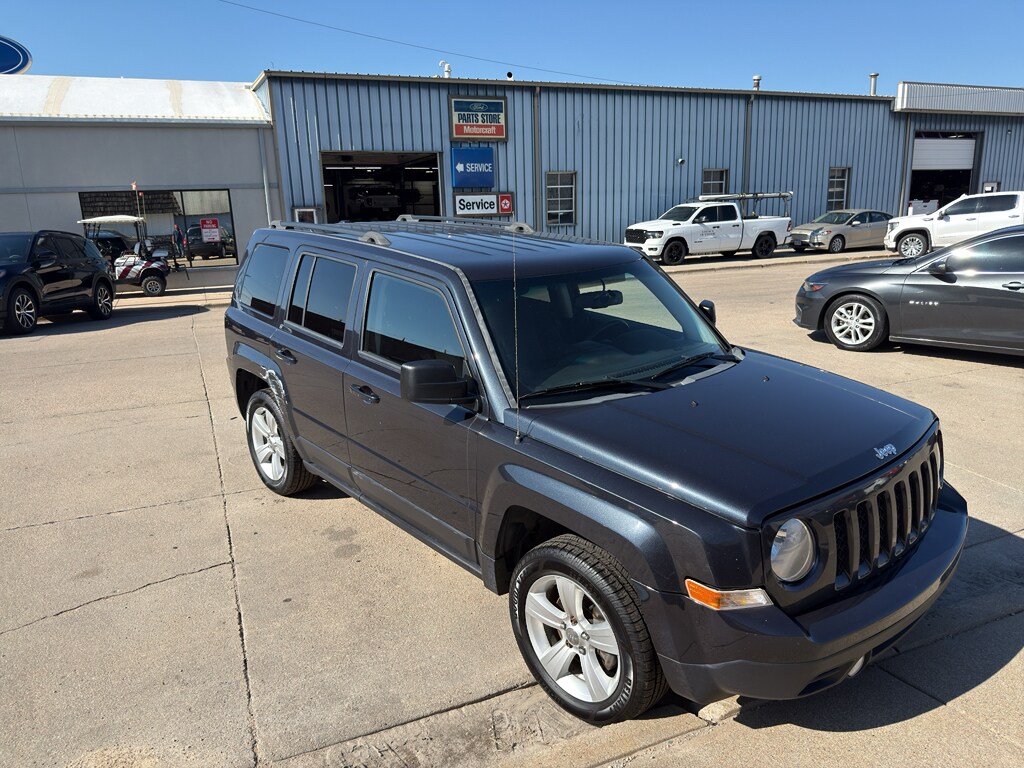 Used 2016 Jeep Patriot Latitude Wagon