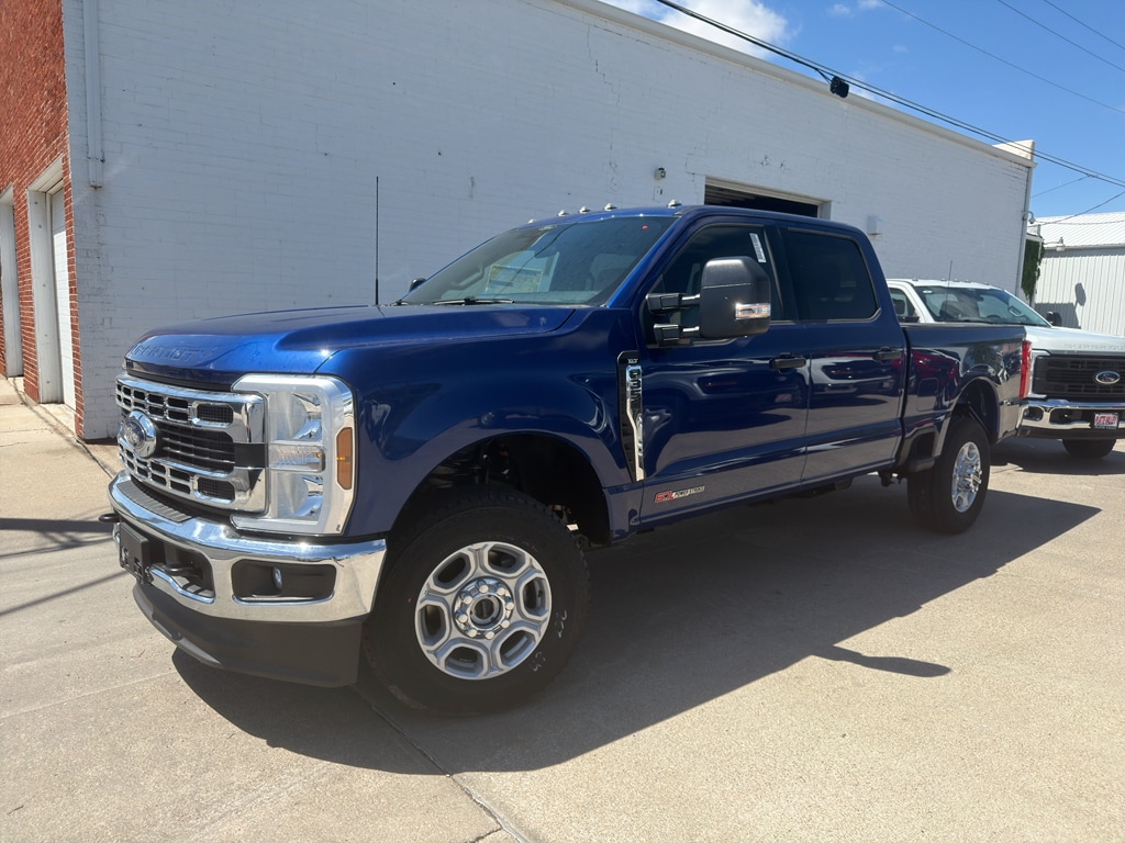 2026 Ford F-350 Super Duty XLT - Photo 9