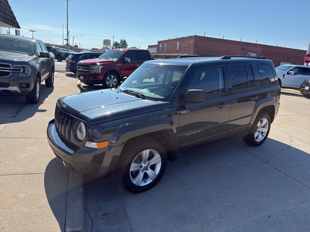 Used 2016 Jeep Patriot Latitude Wagon