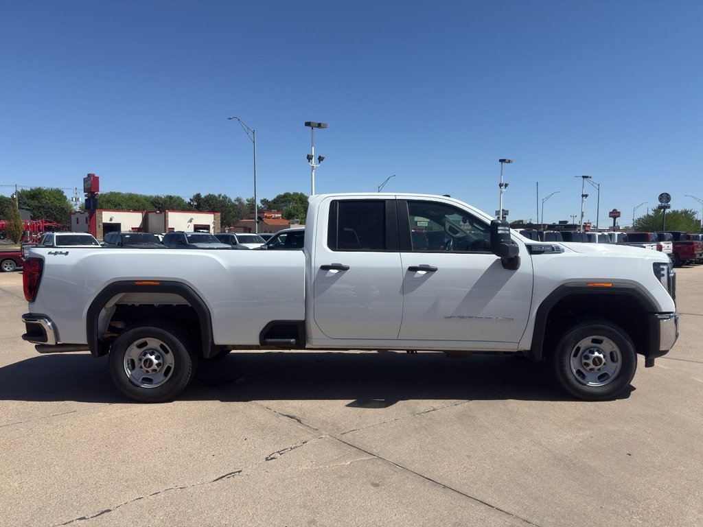 Used 2024 GMC Sierra Pro Truck Double Cab
