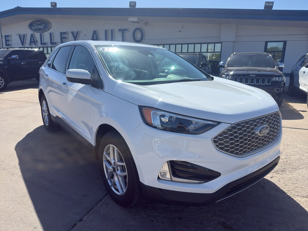 Used 2024 Ford Edge SEL Wagon