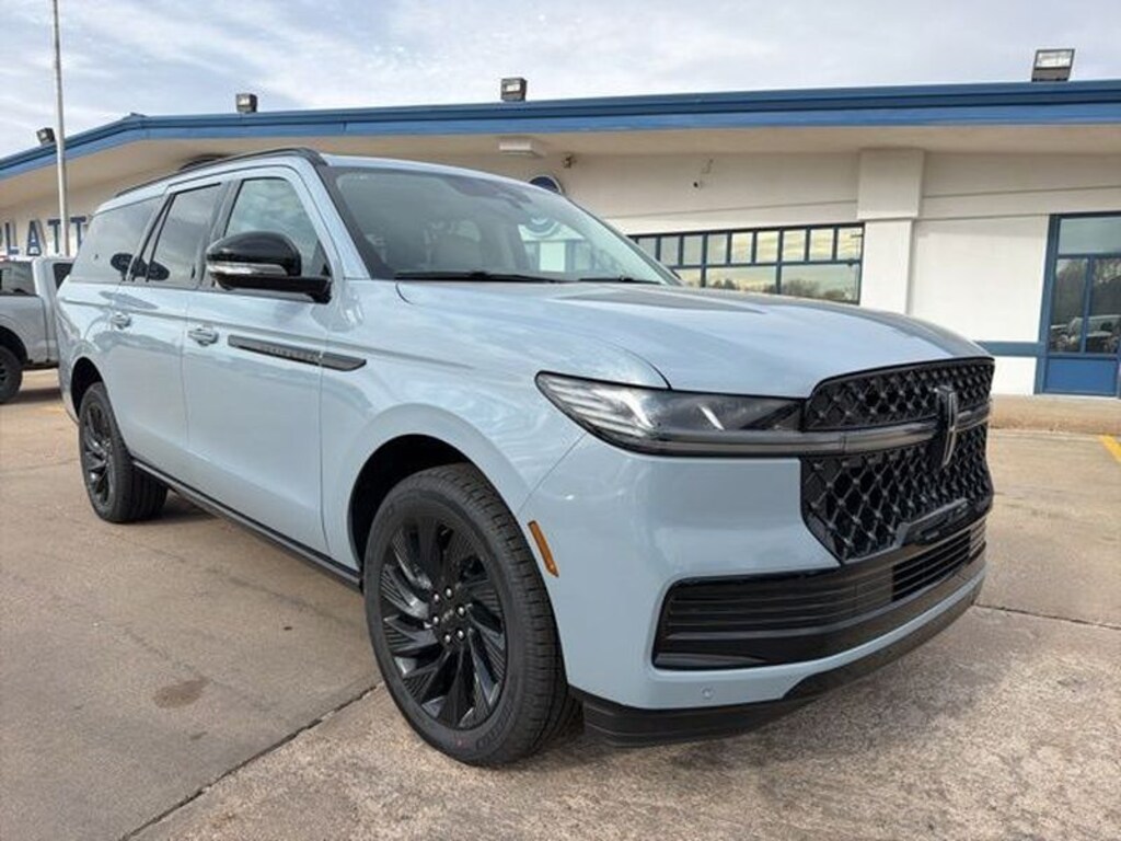 New 2026 Lincoln Navigator L Reserve SUV