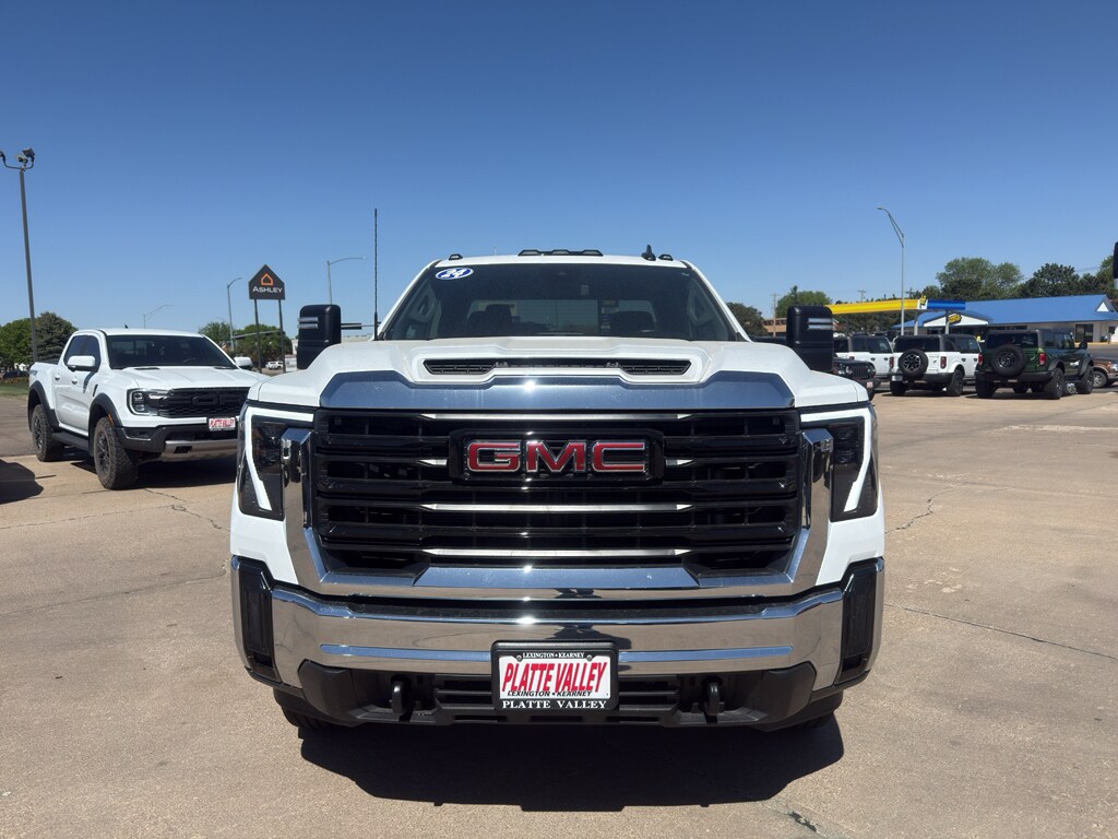 Used 2024 GMC Sierra Pro Truck Double Cab