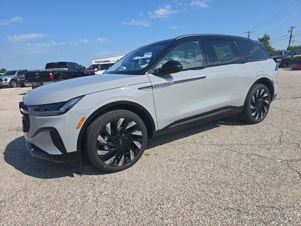 New 2026 Lincoln Nautilus Reserve Wagon