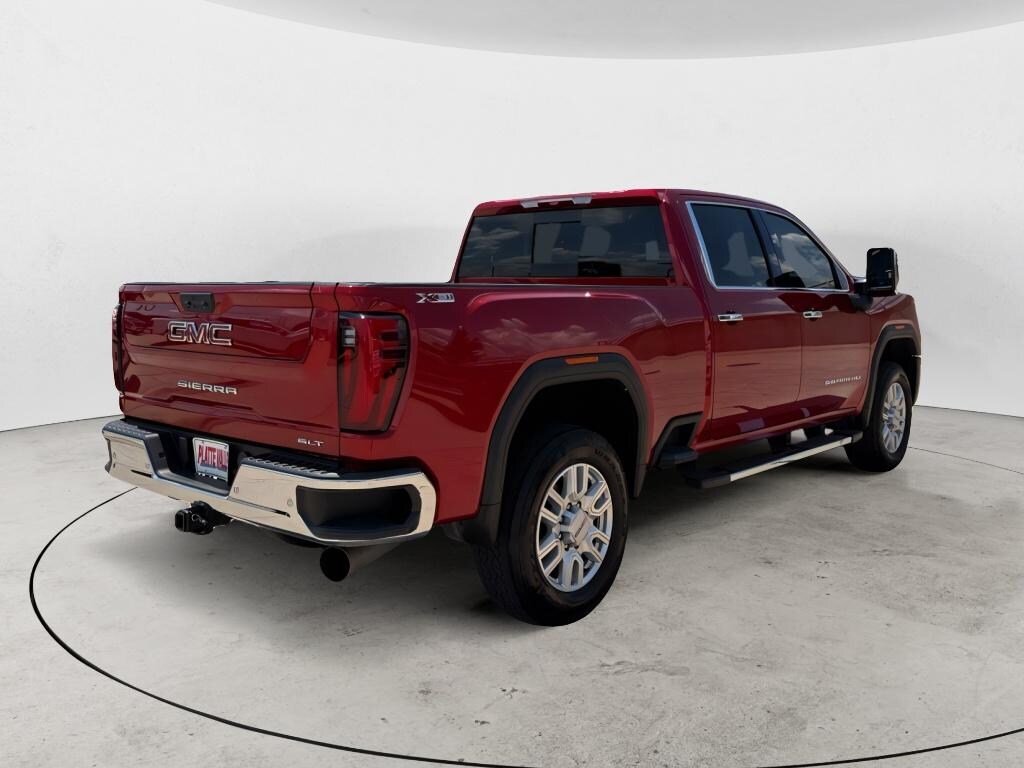 Used 2024 GMC Sierra SLT Cab; Crew