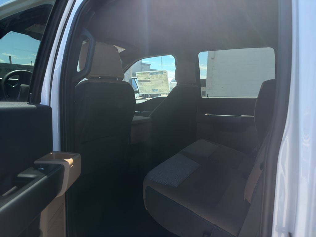 2026 Ford F-350 Super Duty XLT - Photo 6
