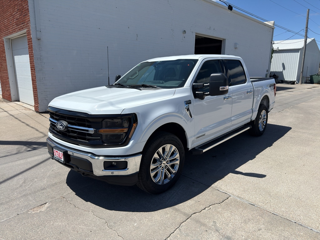 2025 Ford F-150 Cab; Super Crew 