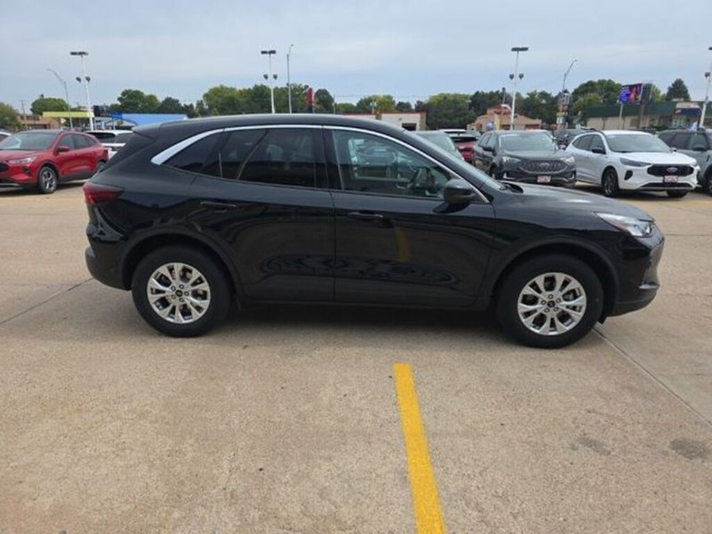 Used 2023 Ford Escape Active SUV