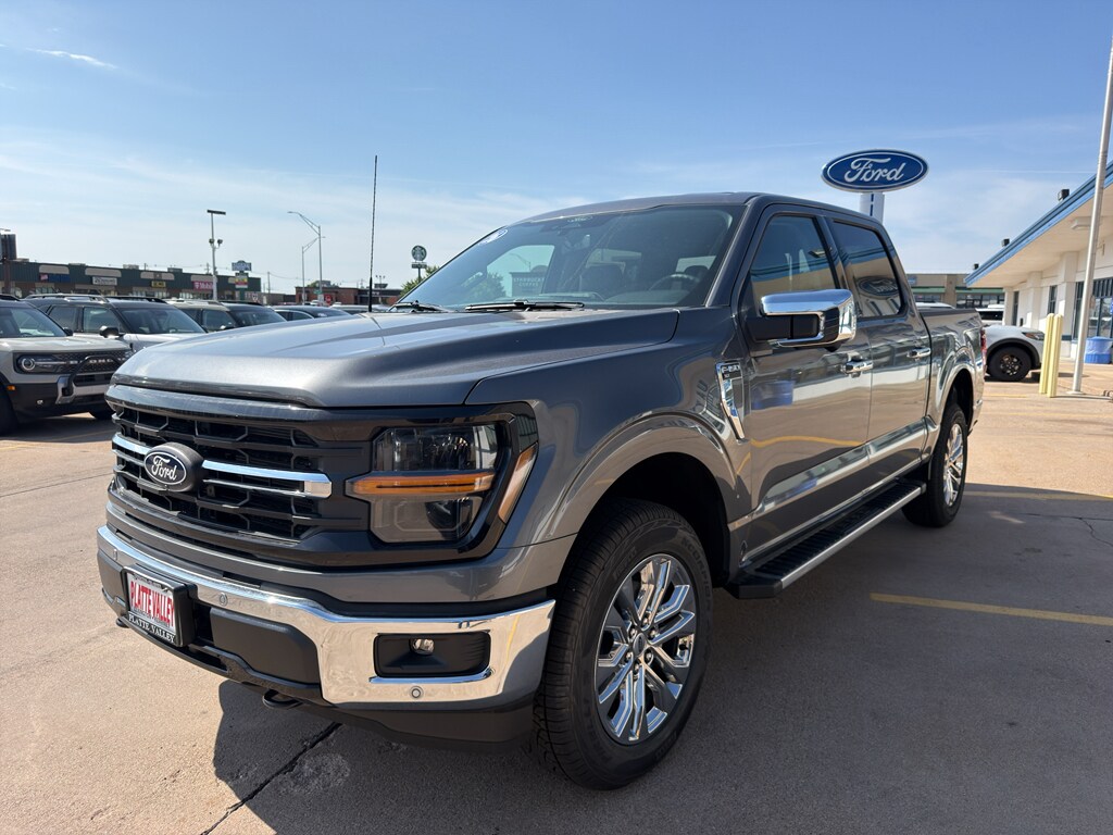 New 2026 Ford F-150 XLT Cab; Super Crew