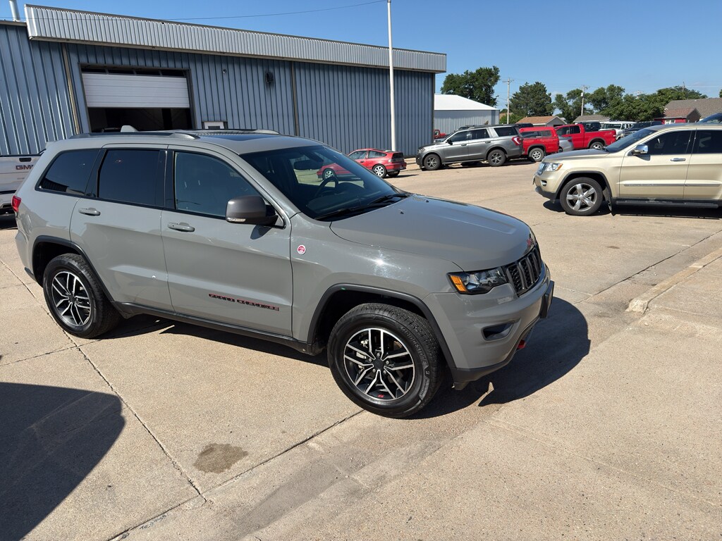 Used 2020 Jeep Grand Cherokee Trailhawk Wagon