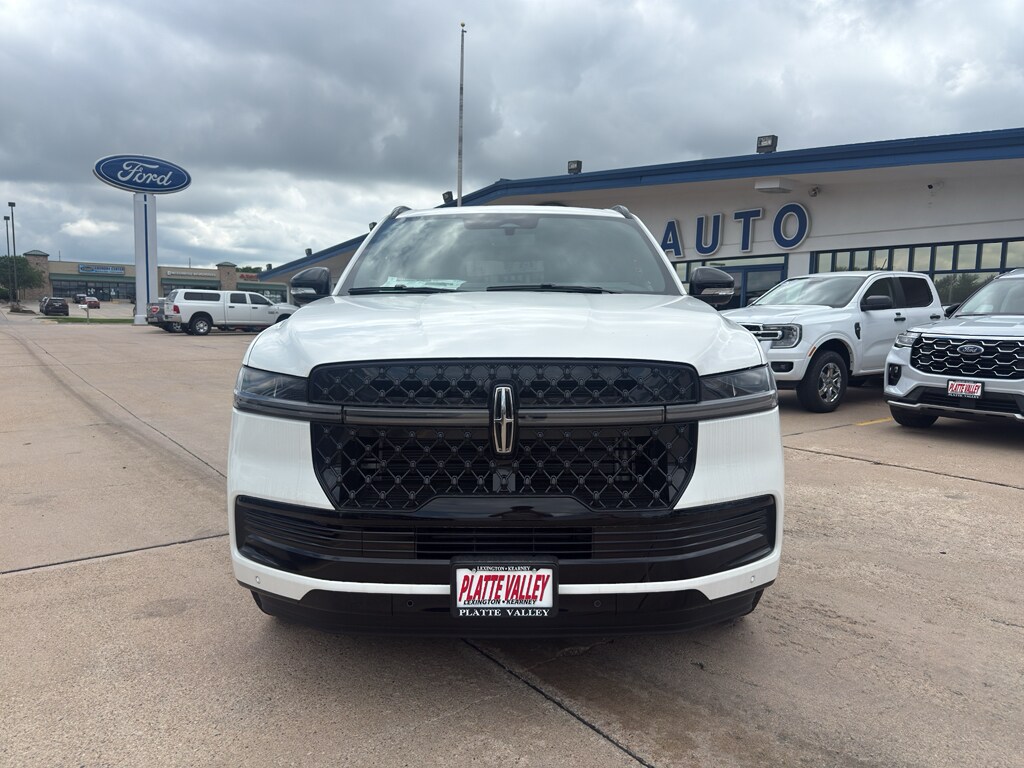 New 2026 Lincoln Navigator L Reserve SUV