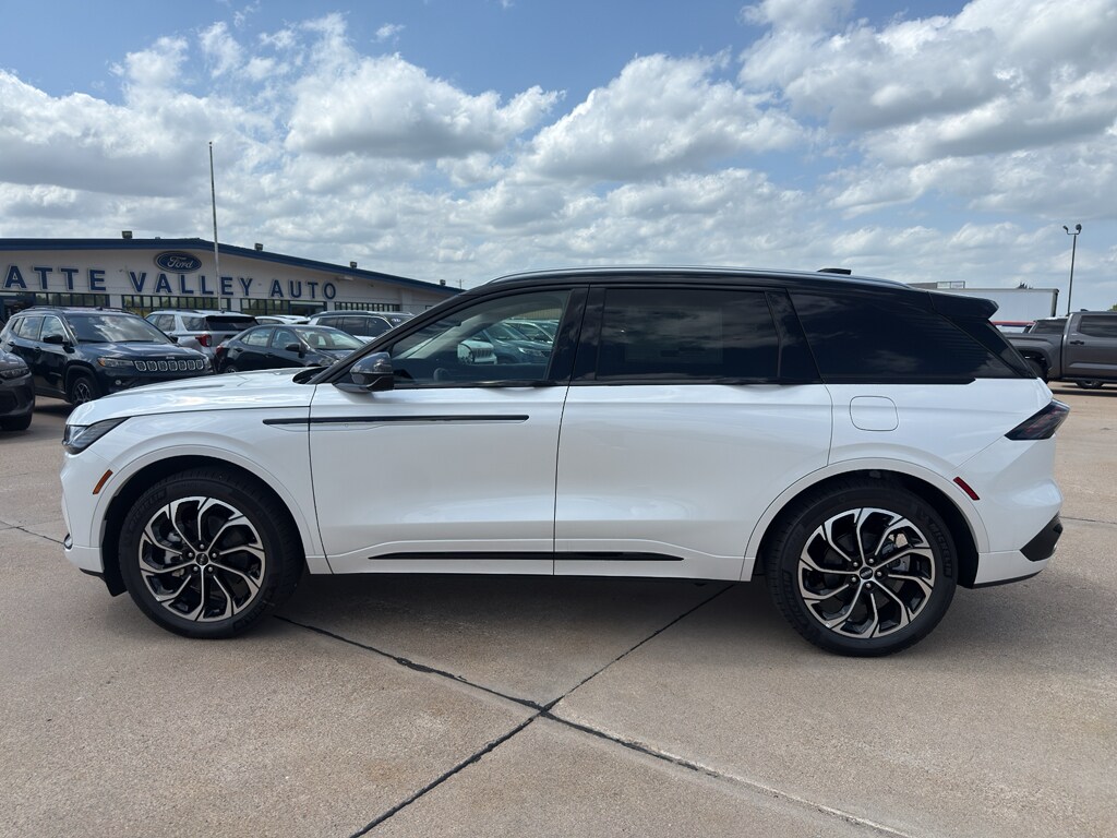 New 2026 Lincoln Nautilus Reserve Wagon