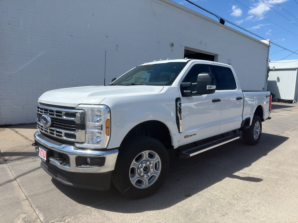 2025 Ford F-350 XLT 4x4 Crew Cab 6-3/4' Box SRW's photo