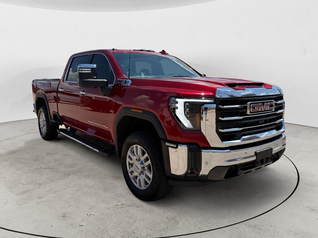 Used 2024 GMC Sierra SLT Cab; Crew