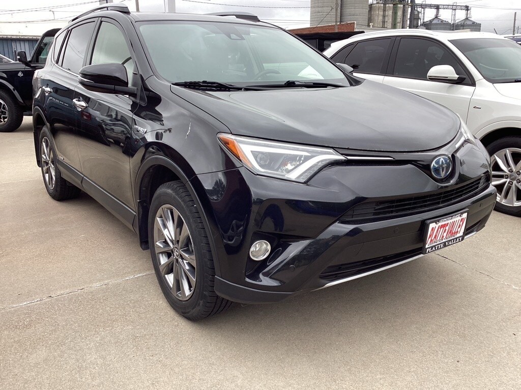 Used 2018 Toyota RAV4 Limited SUV