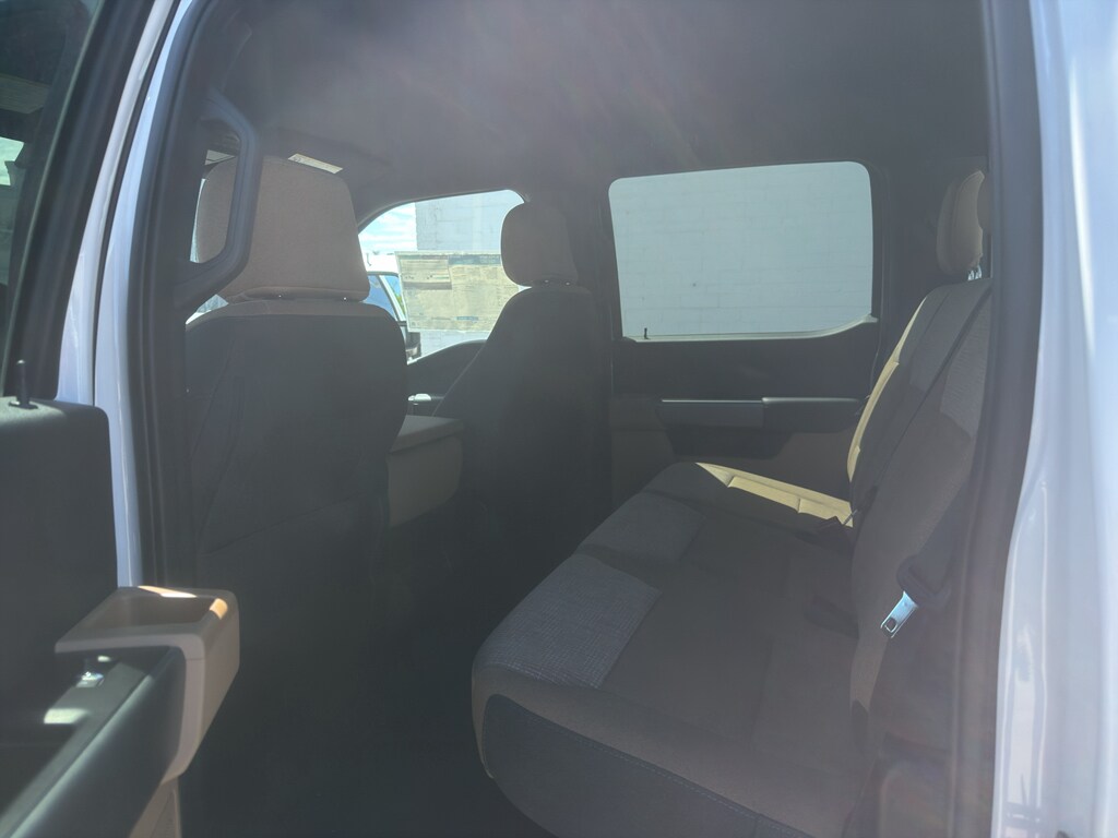 2025 Ford F-350 Super Duty XLT - Photo 6