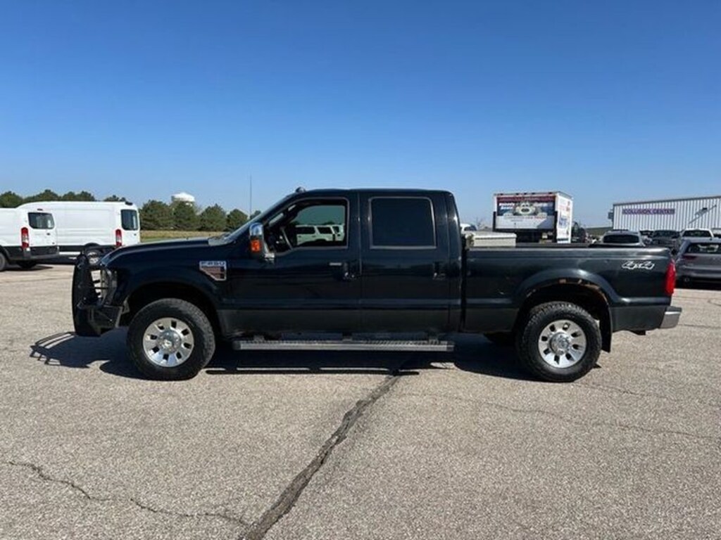 Used 2010 Ford F-250 Lariat Truck Crew Cab