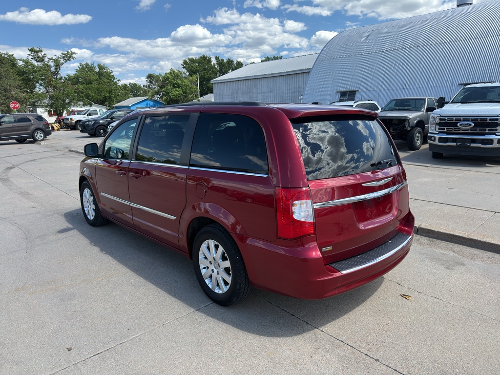 Used 2014 Chrysler Town & Country Touring Van; Extended