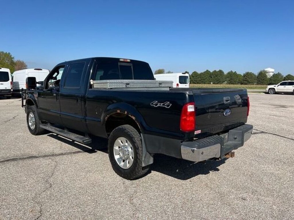 Used 2010 Ford F-250 Lariat Truck Crew Cab