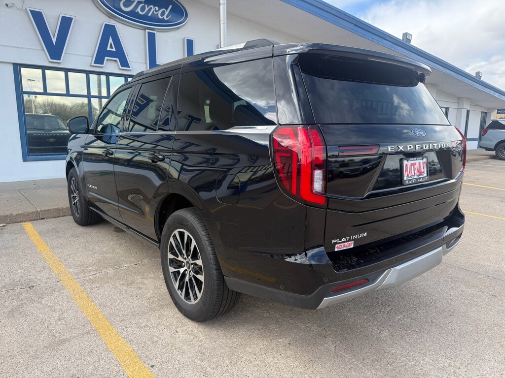 Used 2025 Ford Expedition Platinum SUV