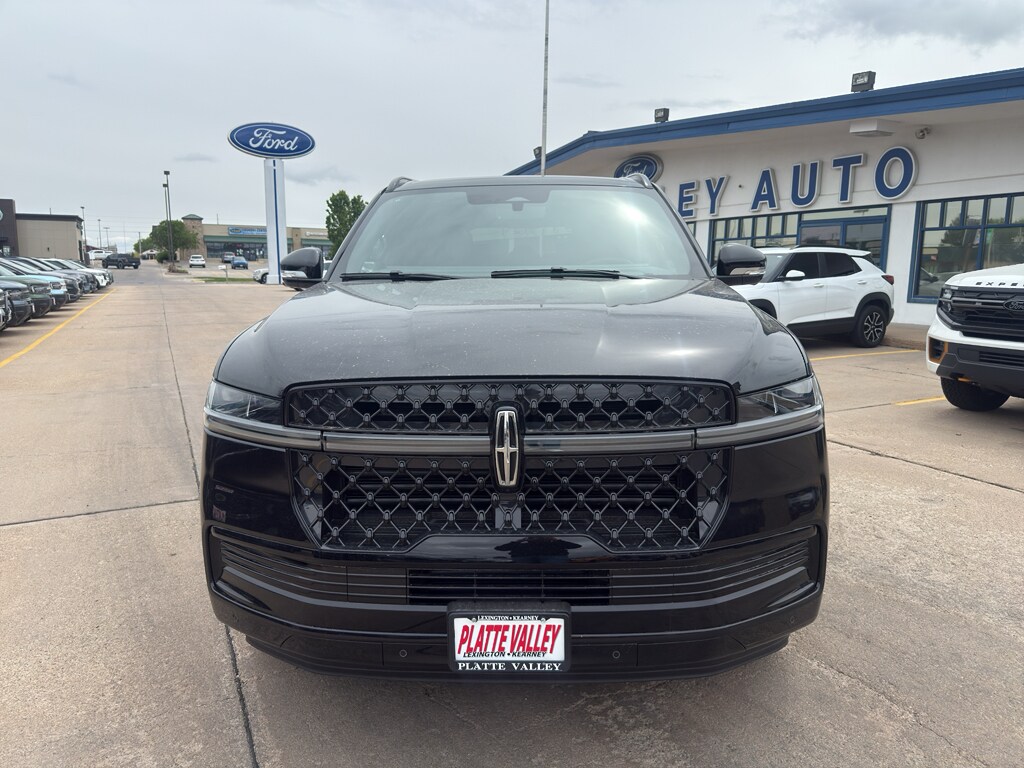 New 2026 Lincoln Navigator L Reserve SUV