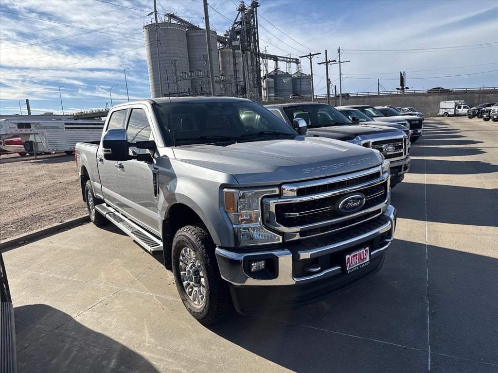 Used 2022 Ford F-250 5J Truck Crew Cab