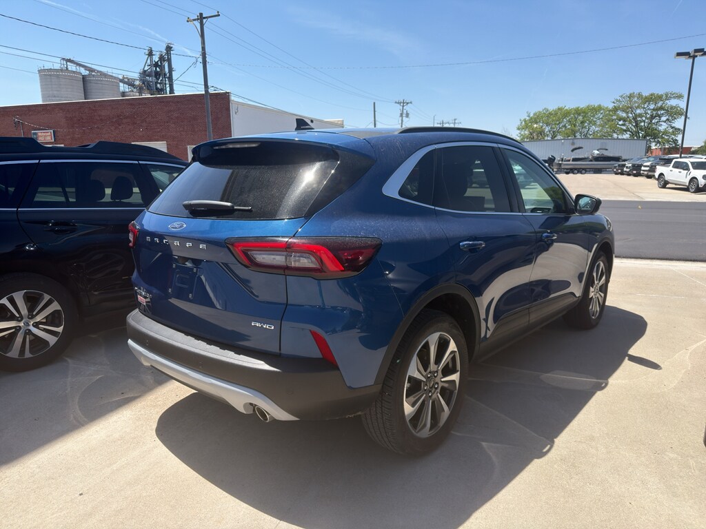 Used 2023 Ford Escape Platinum SUV