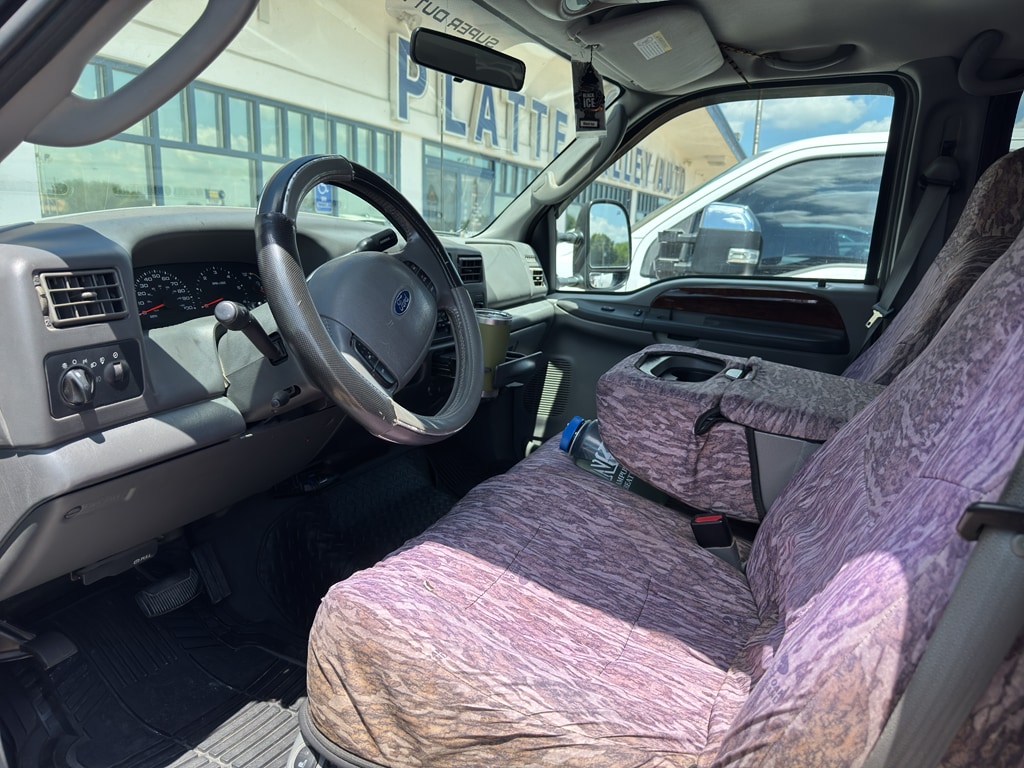 Used 2003 Ford F-250 Lariat Cab; Crew