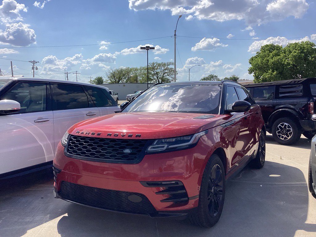 Used 2018 Land Rover Range Rover Velar SE with VIN SALYL2RV6JA734022 for sale in Kearney, NE