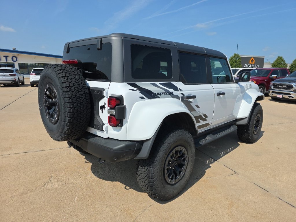 2024 Ford Bronco Raptor photo 2