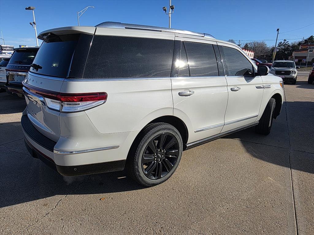 Used 2024 Lincoln Navigator Reserve Reserve 4x4