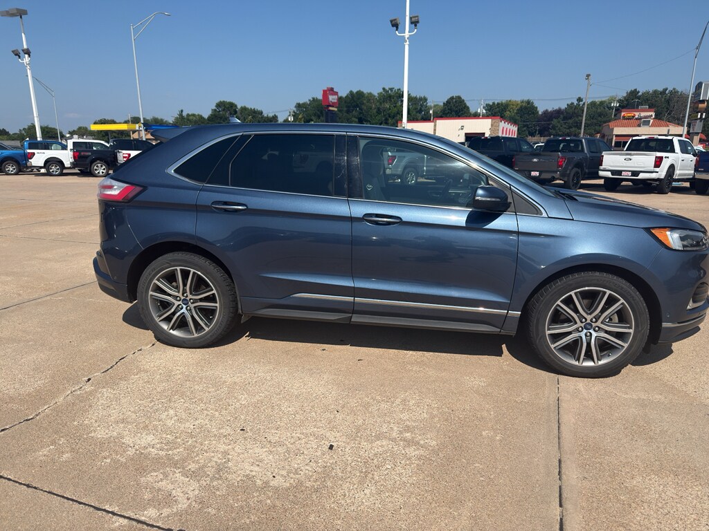 Used 2019 Ford Edge Titanium Wagon