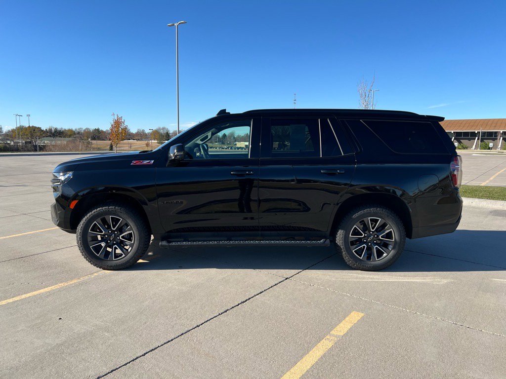 Used 2022 Chevrolet Tahoe Z71 with VIN 1GNSKPKD8NR174467 for sale in Kearney, NE