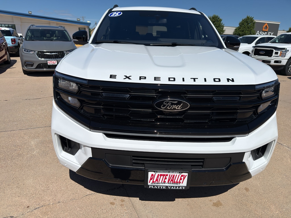 Used 2025 Ford Expedition MAX Platinum Stealth Wagon