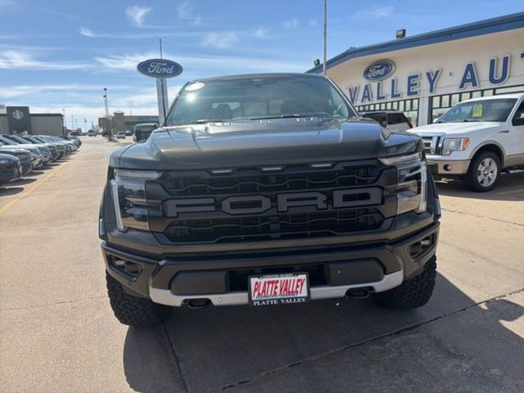 Used 2025 Ford F-150 Raptor Truck SuperCrew Cab