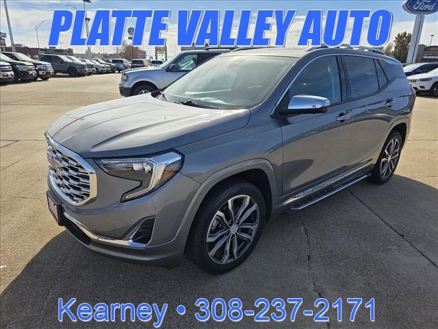 2020 GMC Terrain Denali's photo