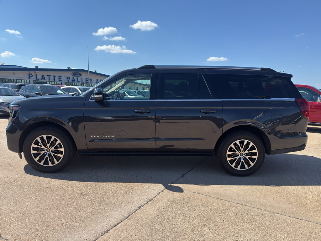 Used 2025 Ford Expedition MAX Platinum Wagon