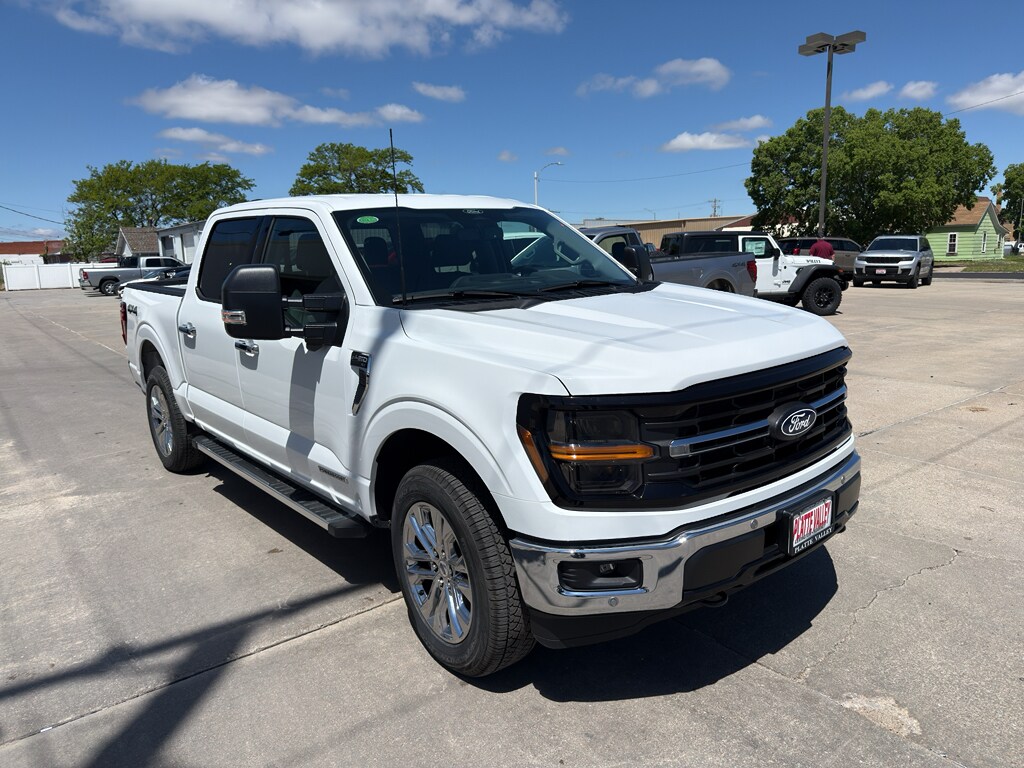 Used 2025 Ford F-150 XLT Cab; Super Crew