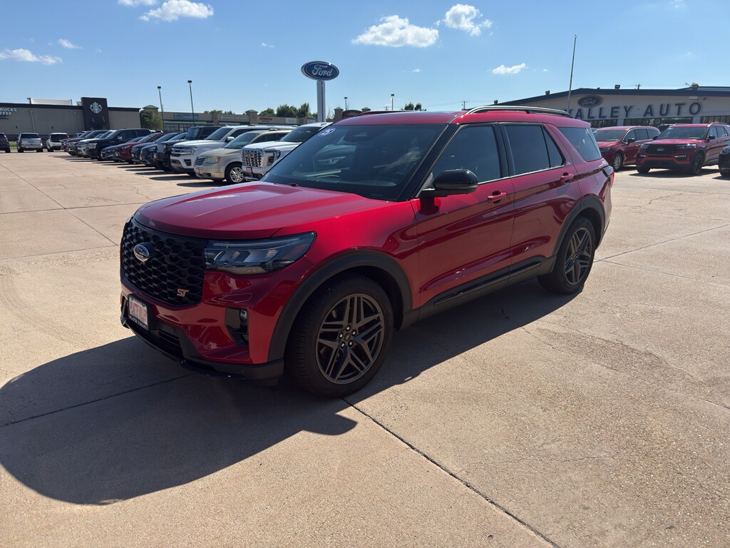 Used 2025 Ford Explorer ST Wagon