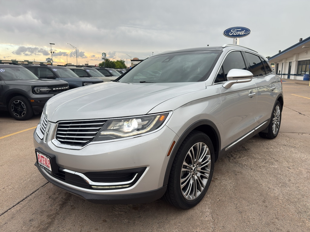 2016 Lincoln MKX Reserve FWD's photo