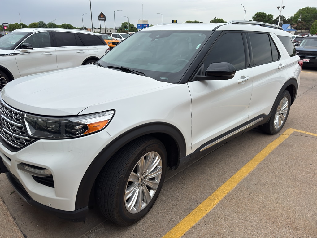 2020 Ford Explorer Limited 4WD's photo