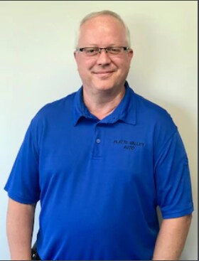 Staff member Ron Drake from ID_c7657c14fd65