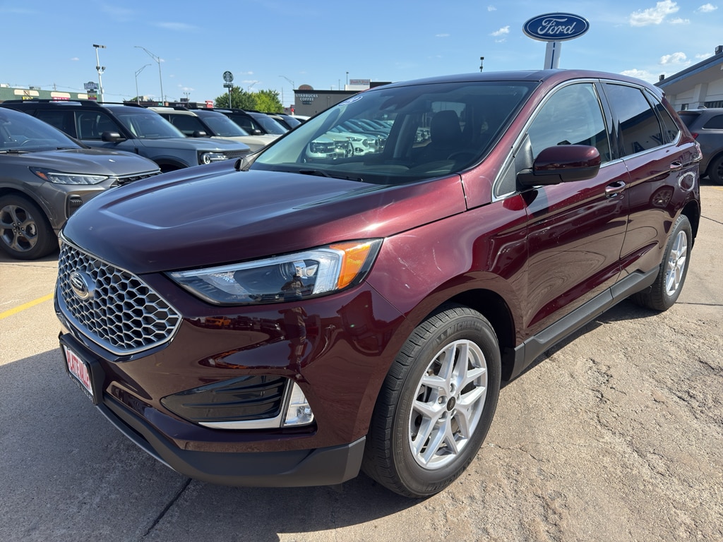 2023 Ford Edge SEL AWD's photo